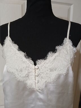 Abercrombie & Fitch White Lace Trim Cami Top